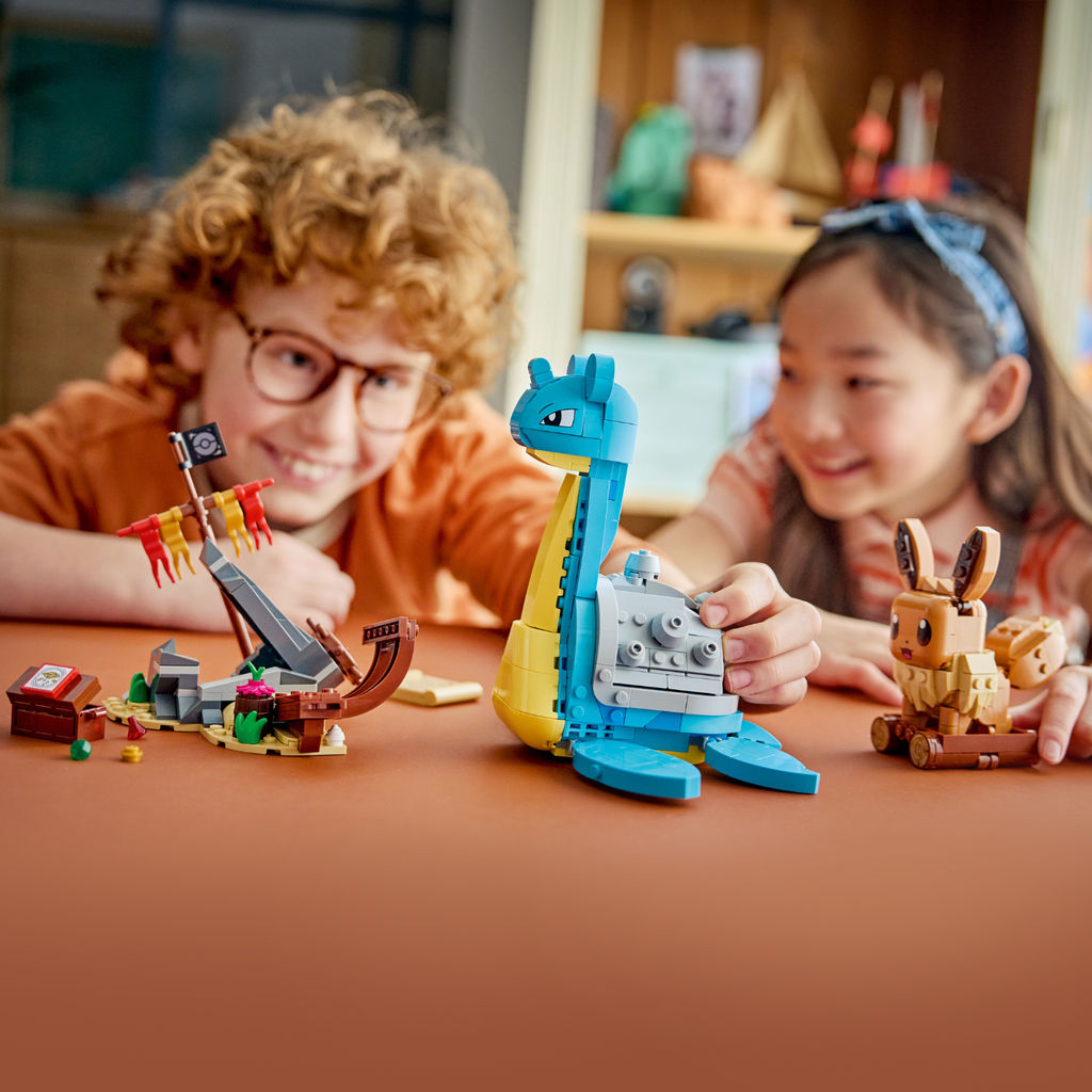 LEGO? Pok¨¦mon? SMART Play?: Eevee and Lapras's Treasure Hunt