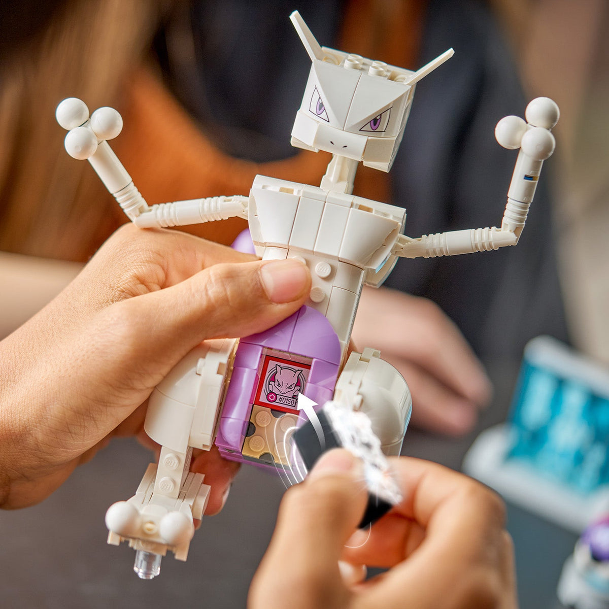 LEGO? Pok¨¦mon? SMART Play?: Mewtwo's Lab Break
