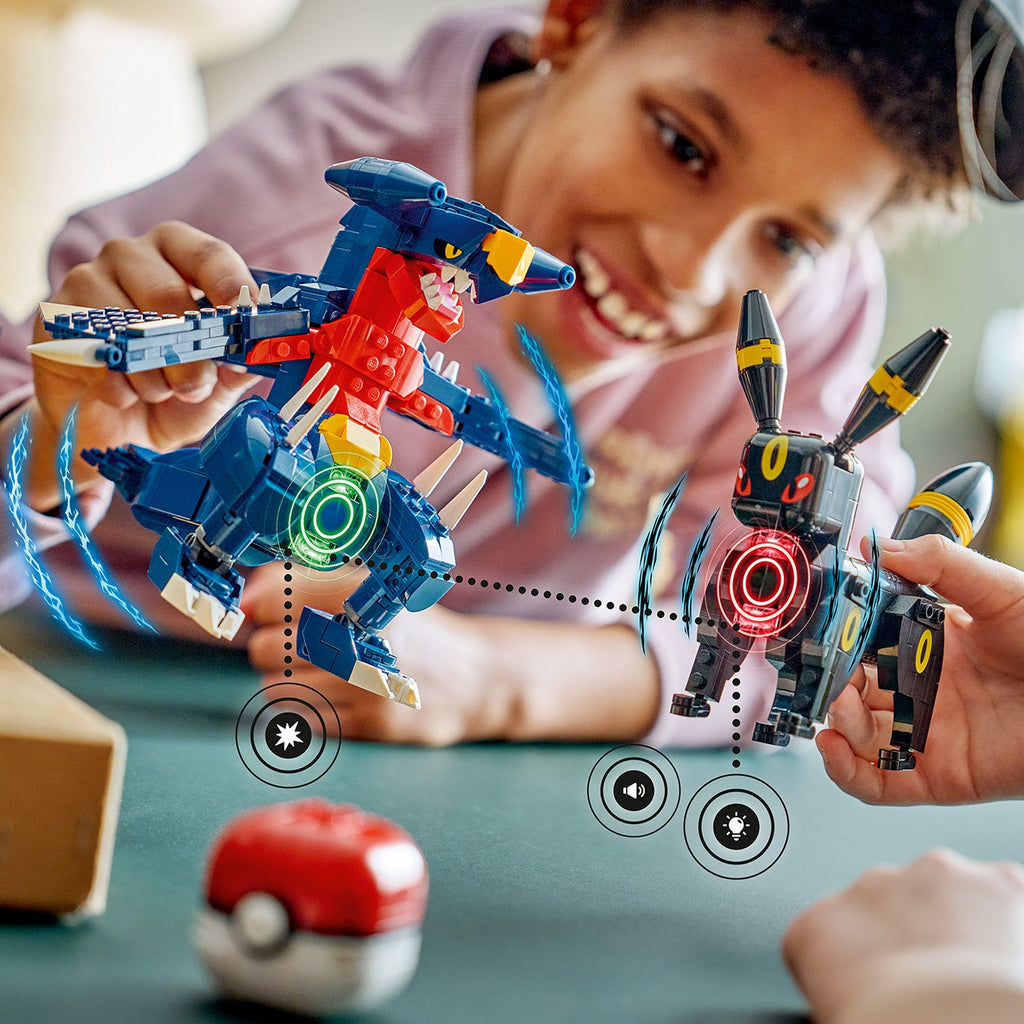 LEGO? Pok¨¦mon? SMART Play?: Umbreon vs. Garchomp Championship Battle