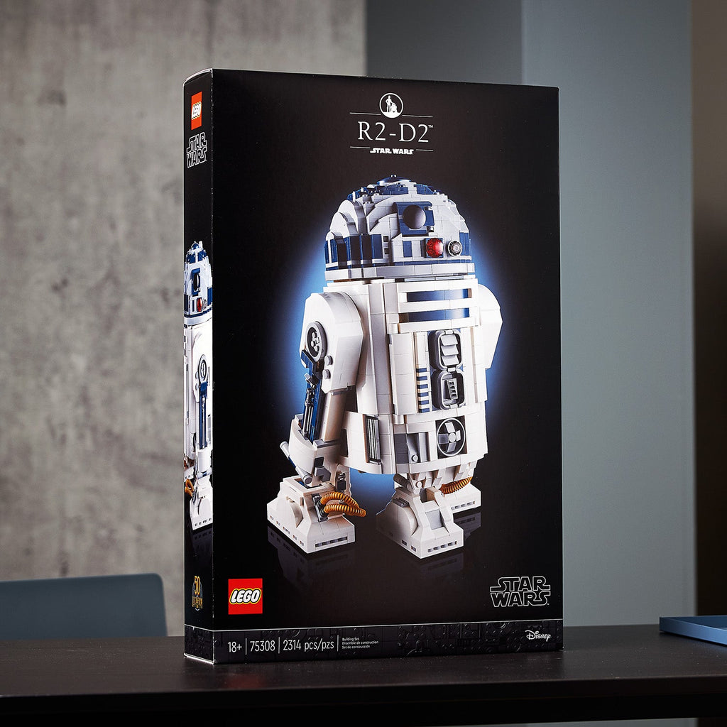 LEGO? Star Wars? R2-D2?