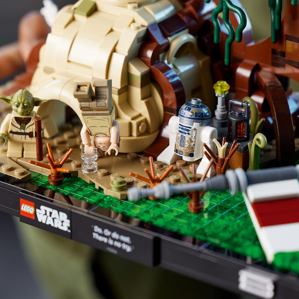 LEGO? Star Wars? Dagobah? Jedi? Training Diorama