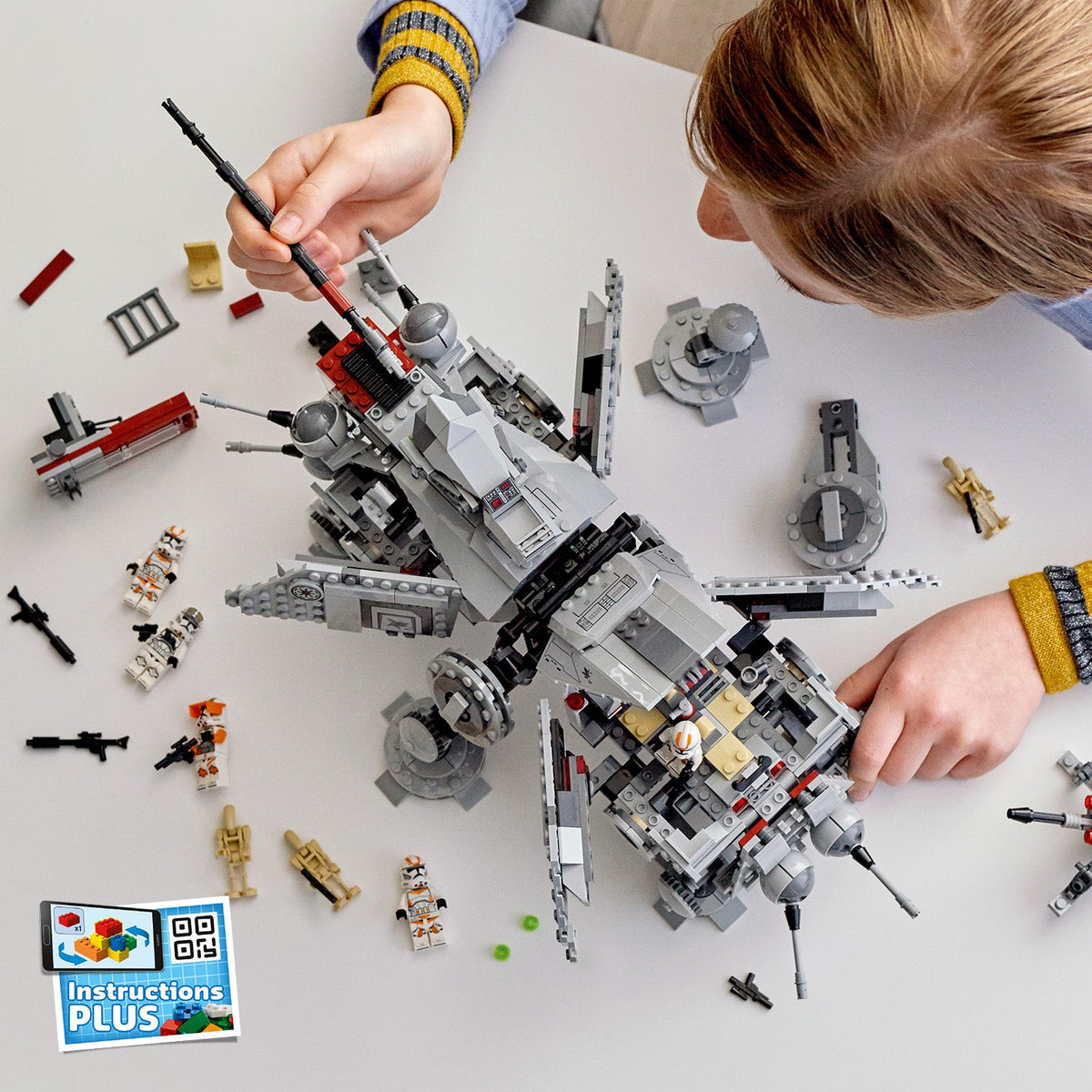 LEGO? Star Wars? AT-TE? Walker