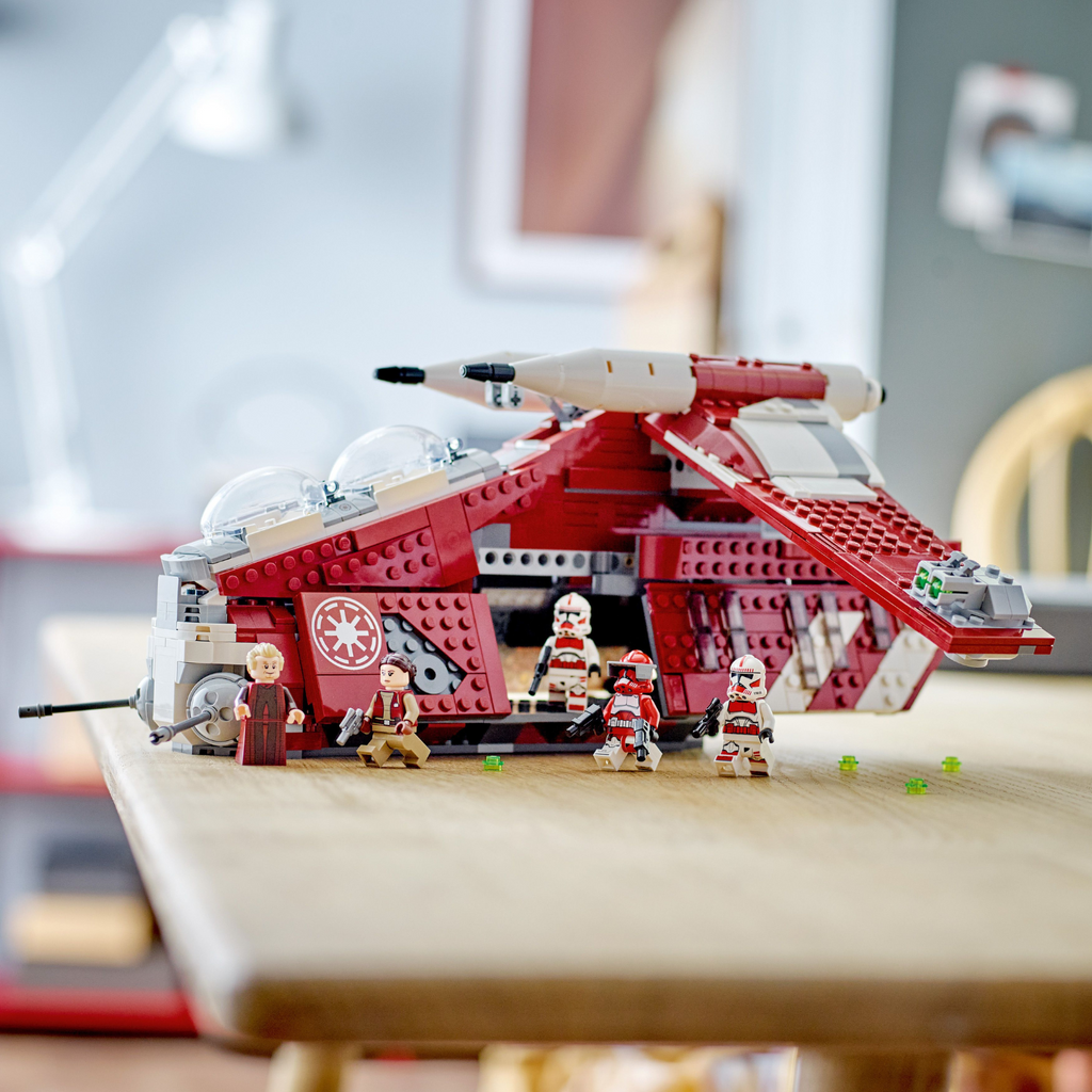LEGO? Star Wars? Coruscant Guard Gunship?