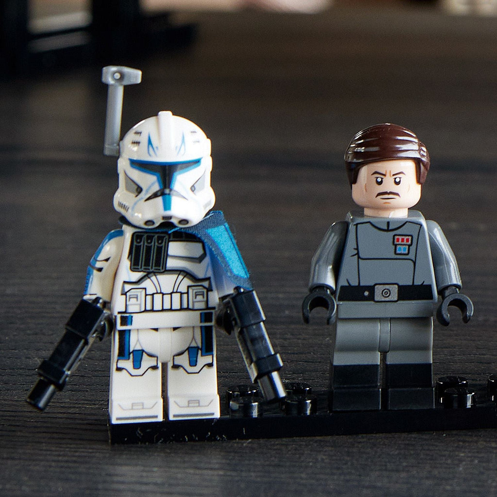 LEGO? Star Wars? Venator-Class Republic Attack Cruiser - Ultimate Collector Series
