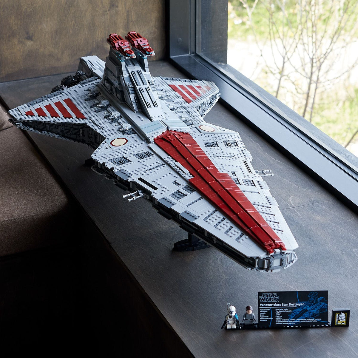 LEGO? Star Wars? Venator-Class Republic Attack Cruiser - Ultimate Collector Series
