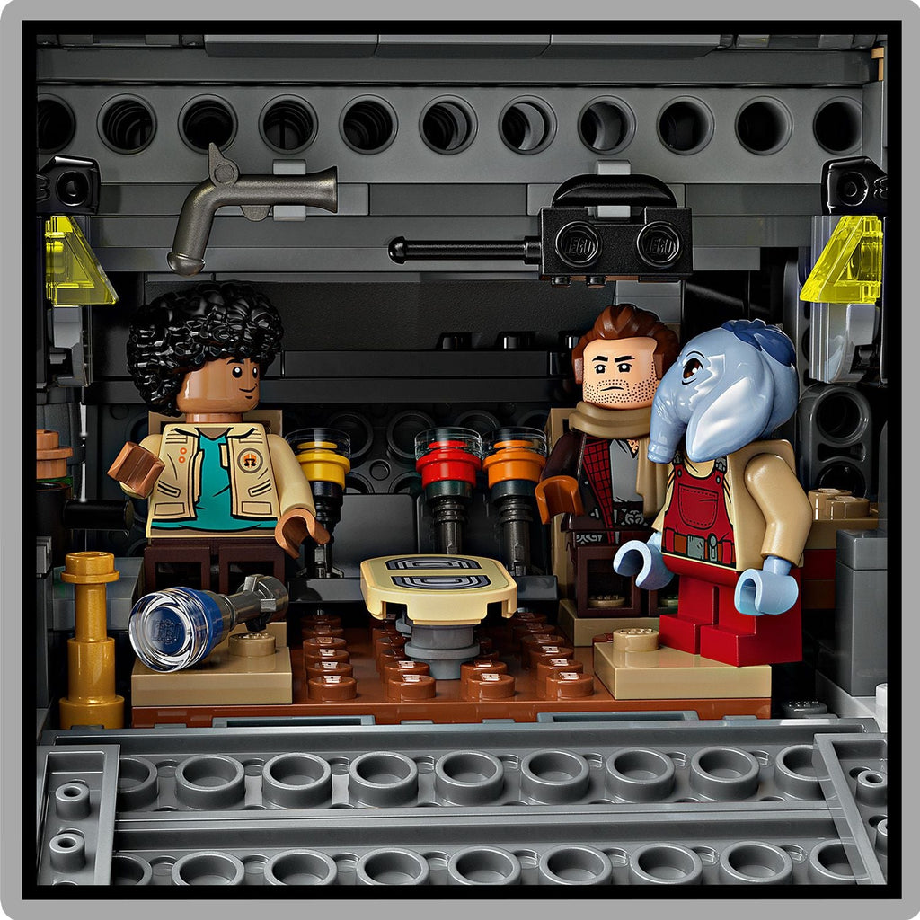 LEGO? Star Wars? The Onyx Cinder