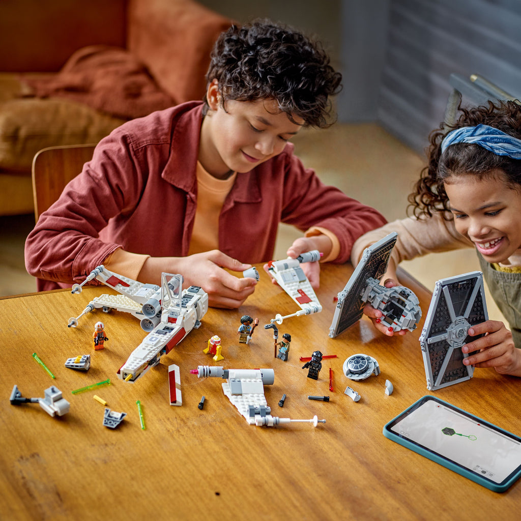 LEGO? Star Wars? TIE Fighter & X-Wing Mash-up