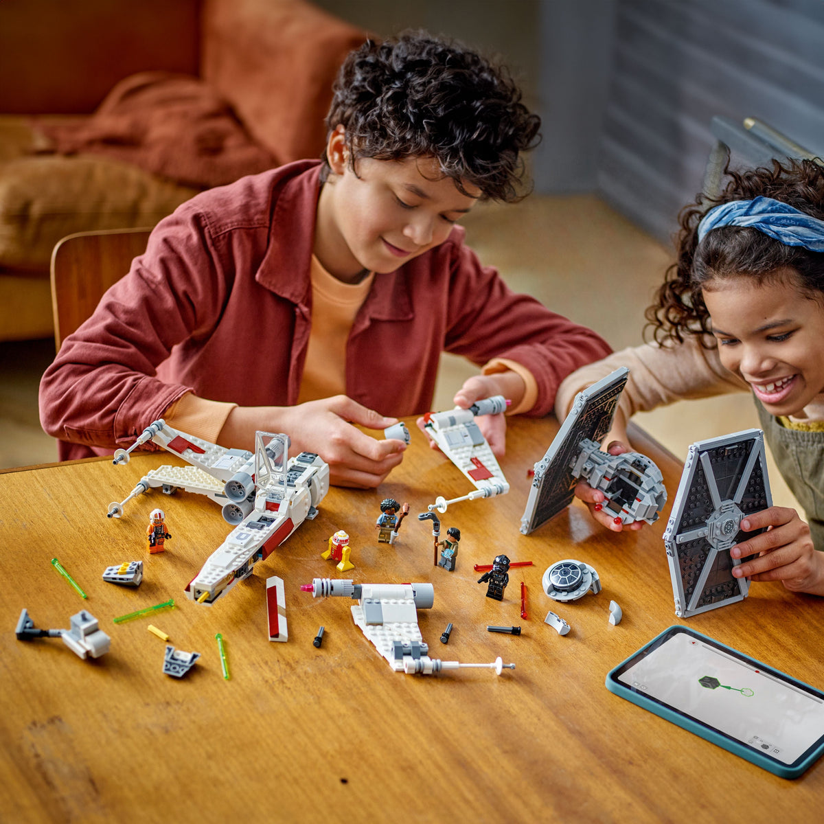 LEGO? Star Wars? TIE Fighter & X-Wing Mash-up