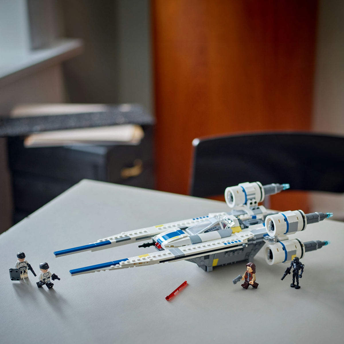 LEGO? Star Wars? Rebel U-Wing Starfighter?