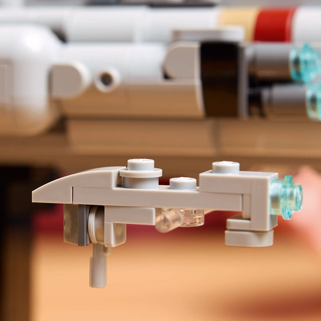 LEGO? Star Wars? Home One Starcruiser