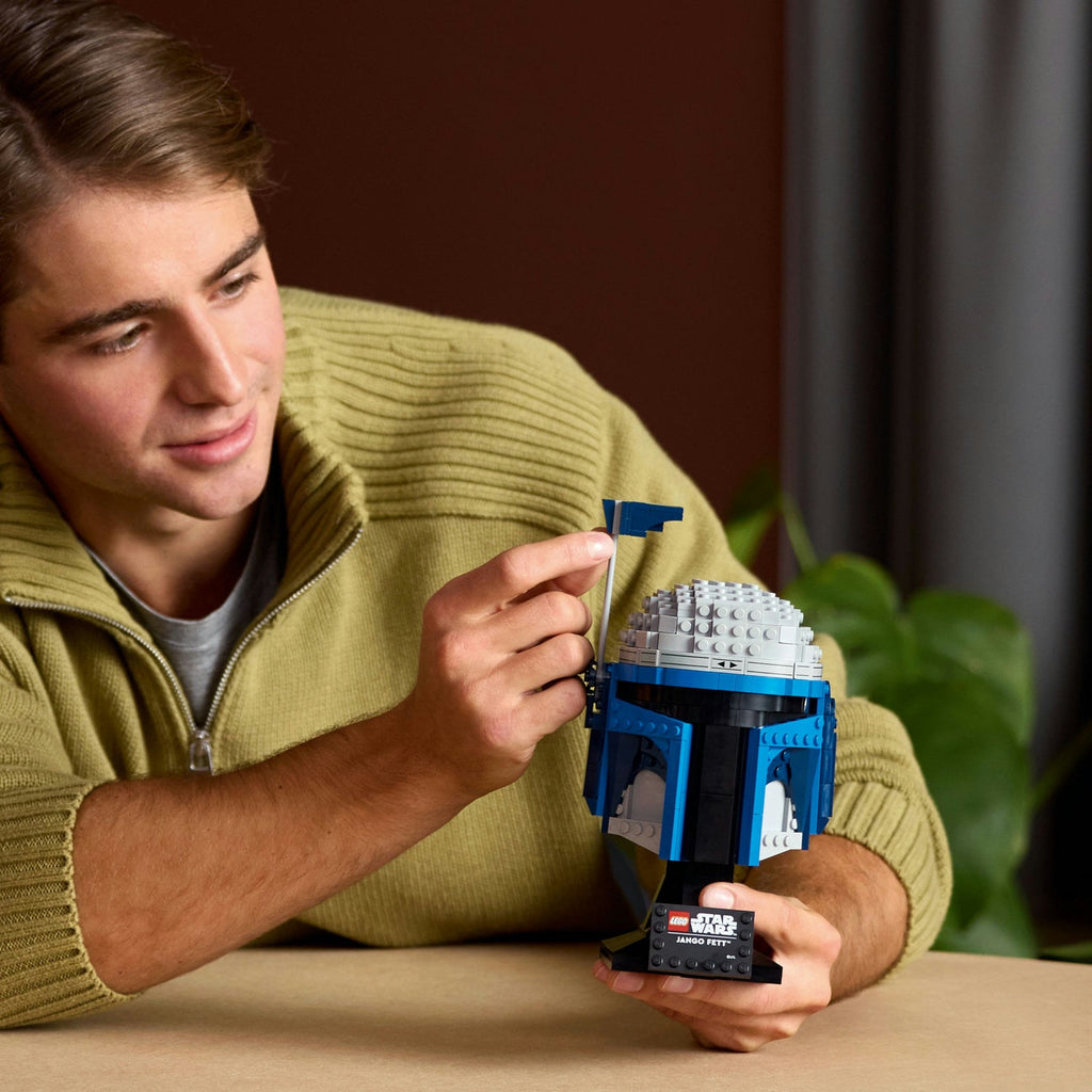 LEGO? Star Wars? Jango Fett? Helmet