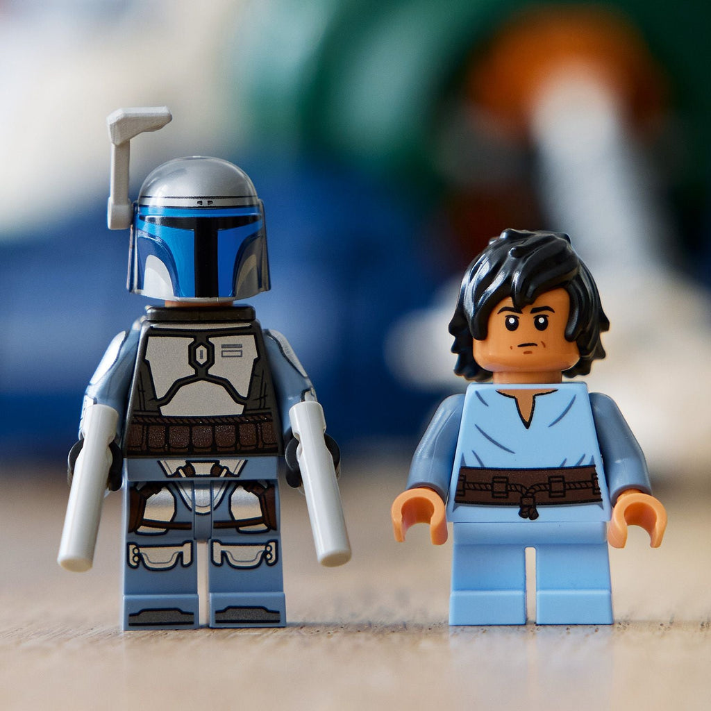 LEGO? Star Wars? Jango Fett's Firespray-Class Starship