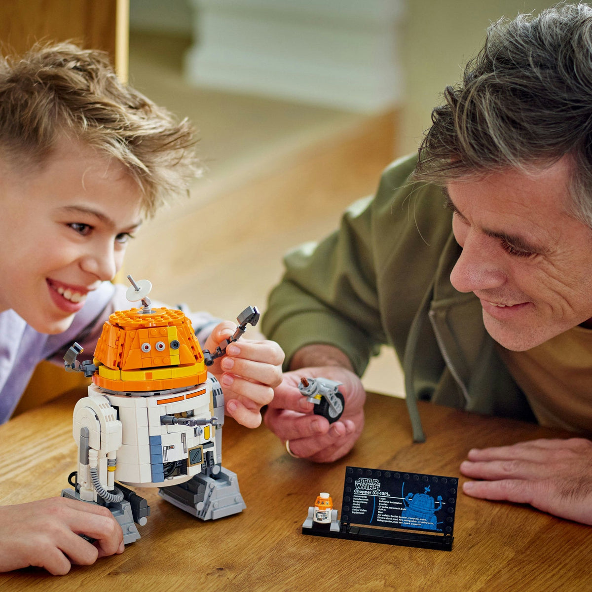 LEGO? Star Wars? Chopper (C1-10P)? Astromech Droid