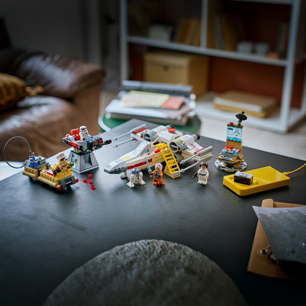 LEGO? Star Wars? SMART Play?: Luke's Red Five X-Wing?