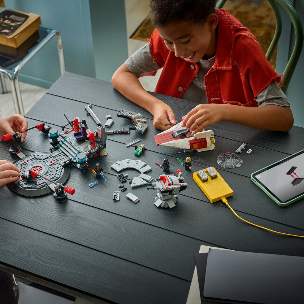 LEGO? Star Wars? SMART Play?: Throne Room Duel & A-Wing?