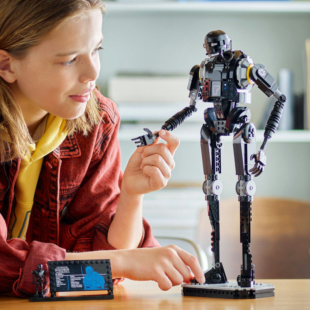 LEGO? Star Wars? K-2SO? Security Droid