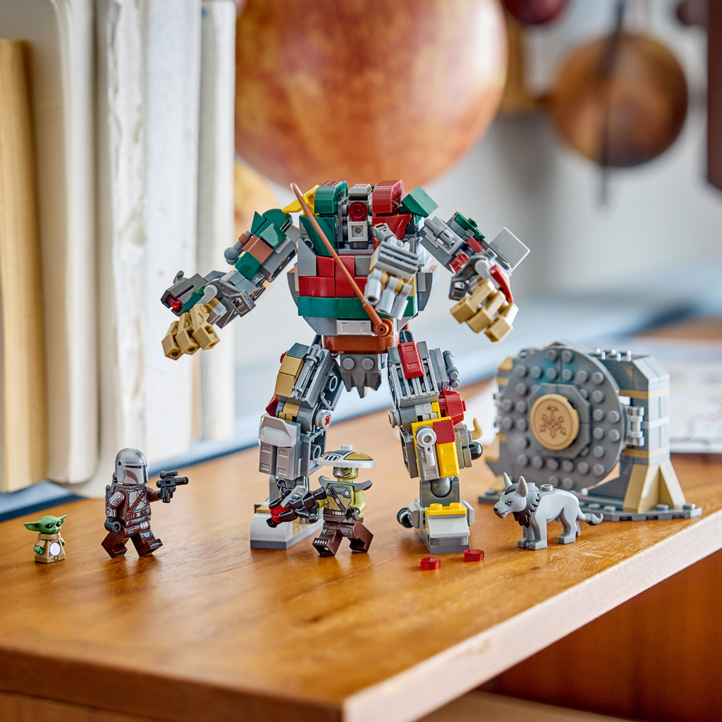 LEGO? Star Wars? Hutt Palace Sentry Droid Showdown