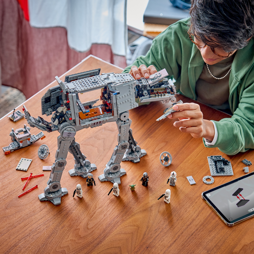 LEGO? Star Wars? Imperial Remnant AT-AT? with INT-4