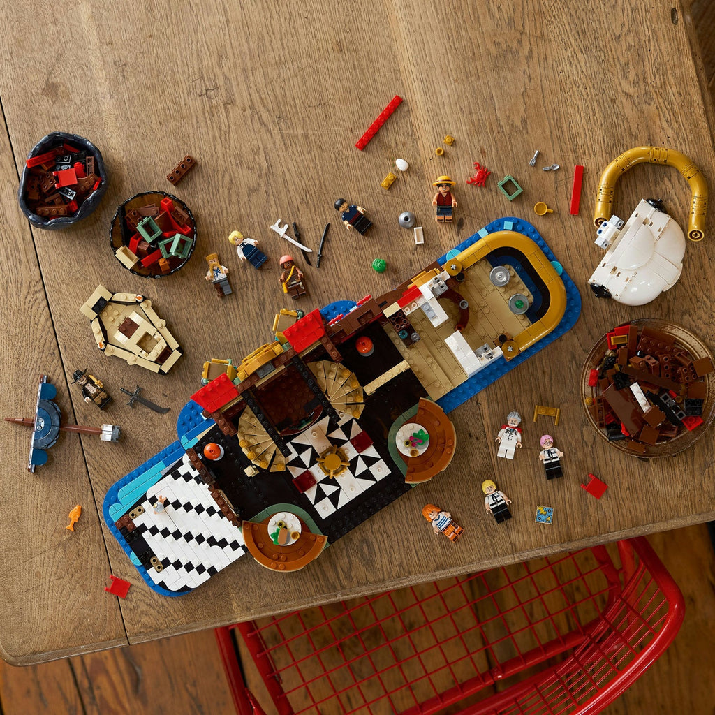 LEGO? ONE PIECE The Baratie Floating Restaurant