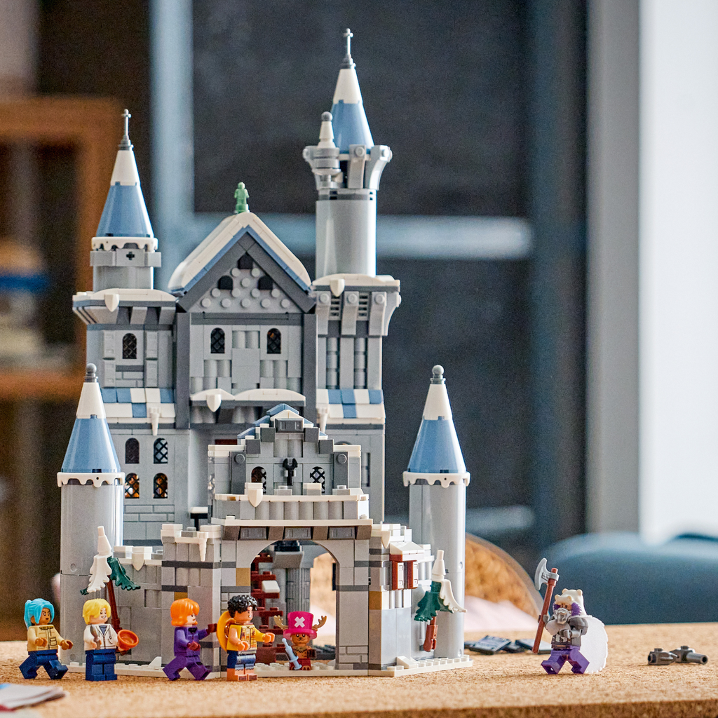 LEGO? ONE PIECE Battle at Drum Castle