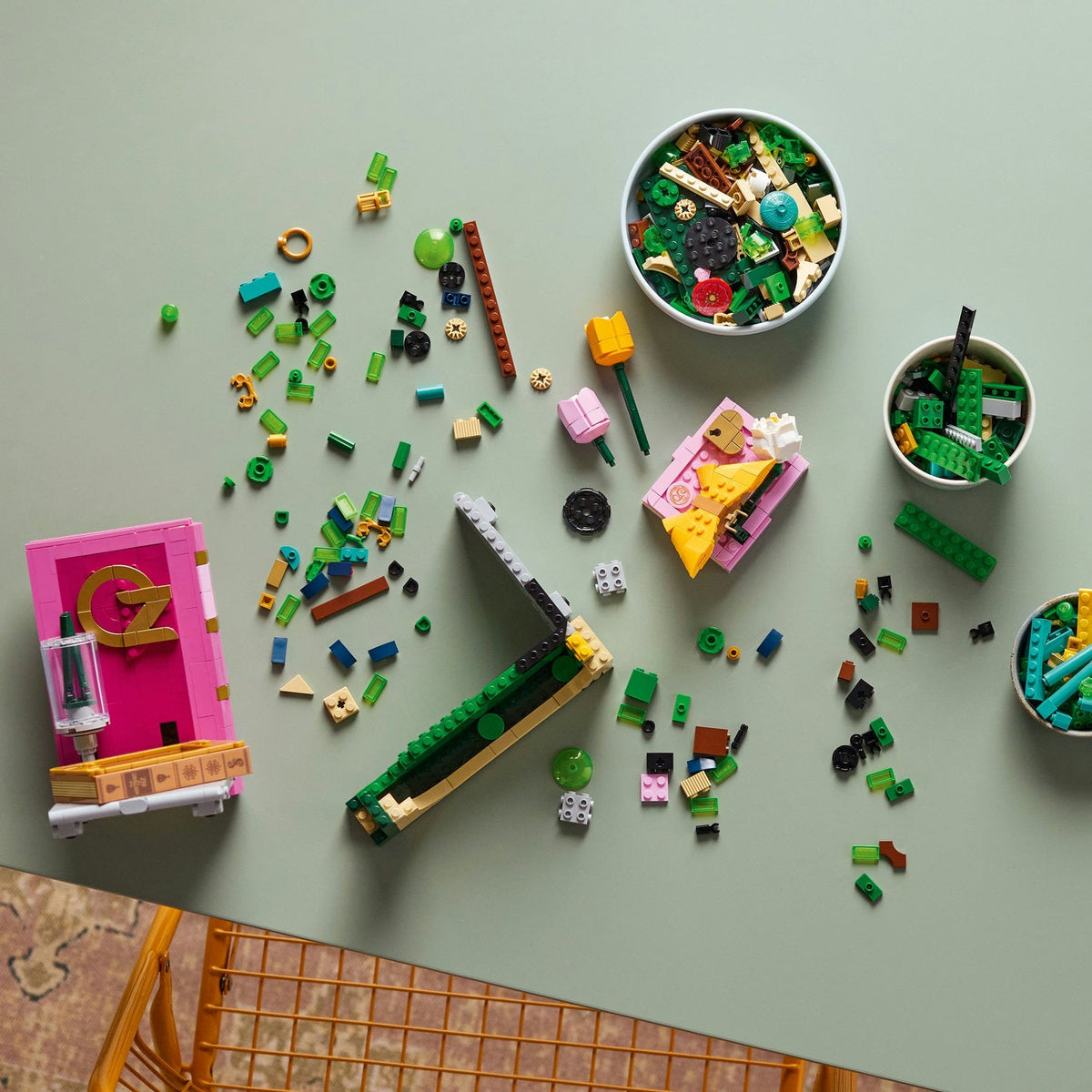 LEGO? Wicked Glinda & Elphaba Bookends
