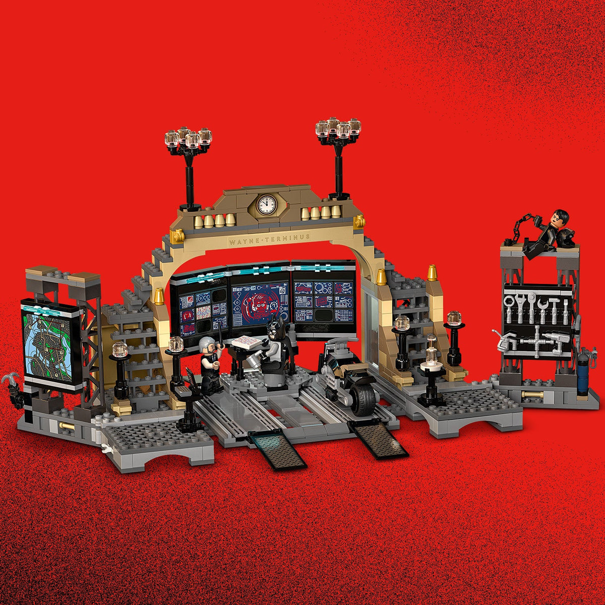 LEGO? DC Batman? Batcave?: The Riddler? Face-off