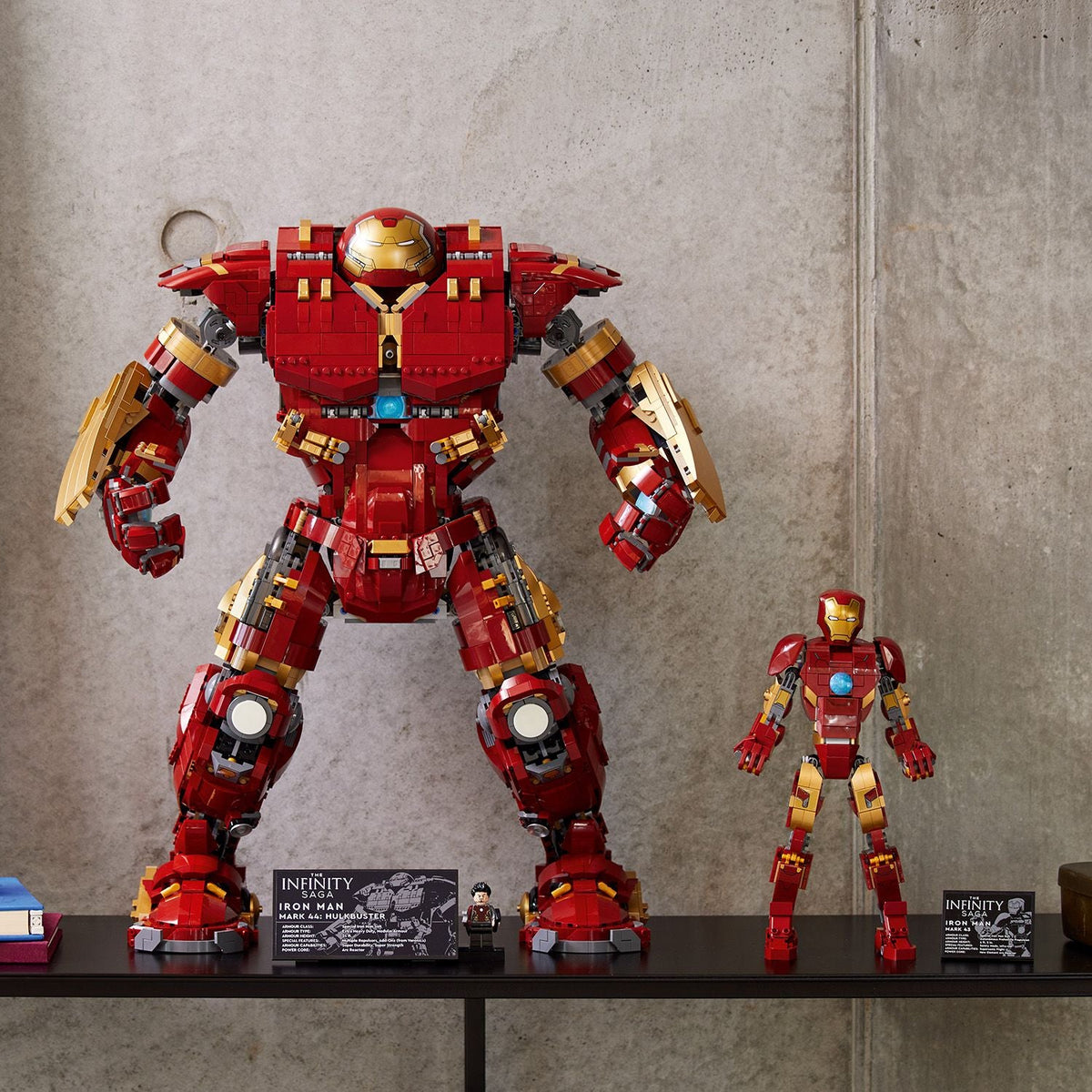 LEGO? Marvel Hulkbuster