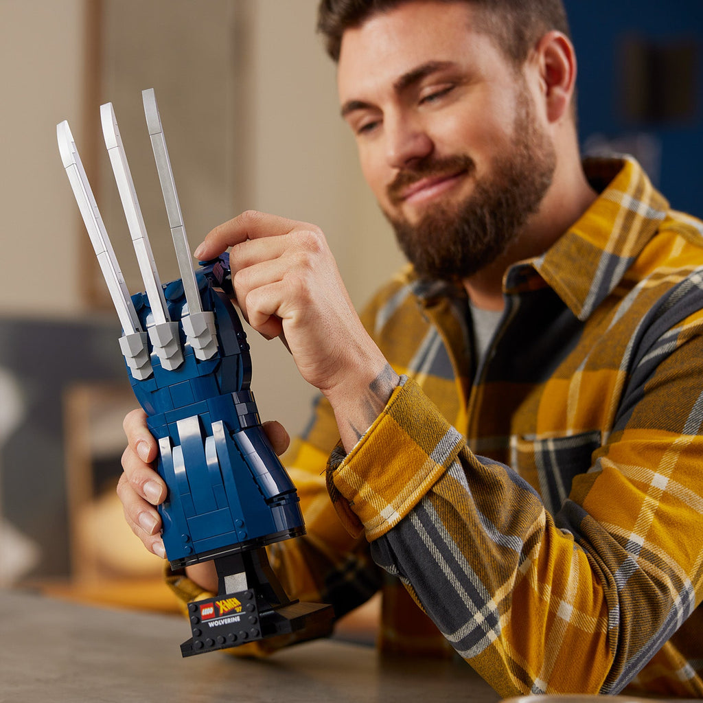 LEGO? Marvel Wolverine's Adamantium Claws