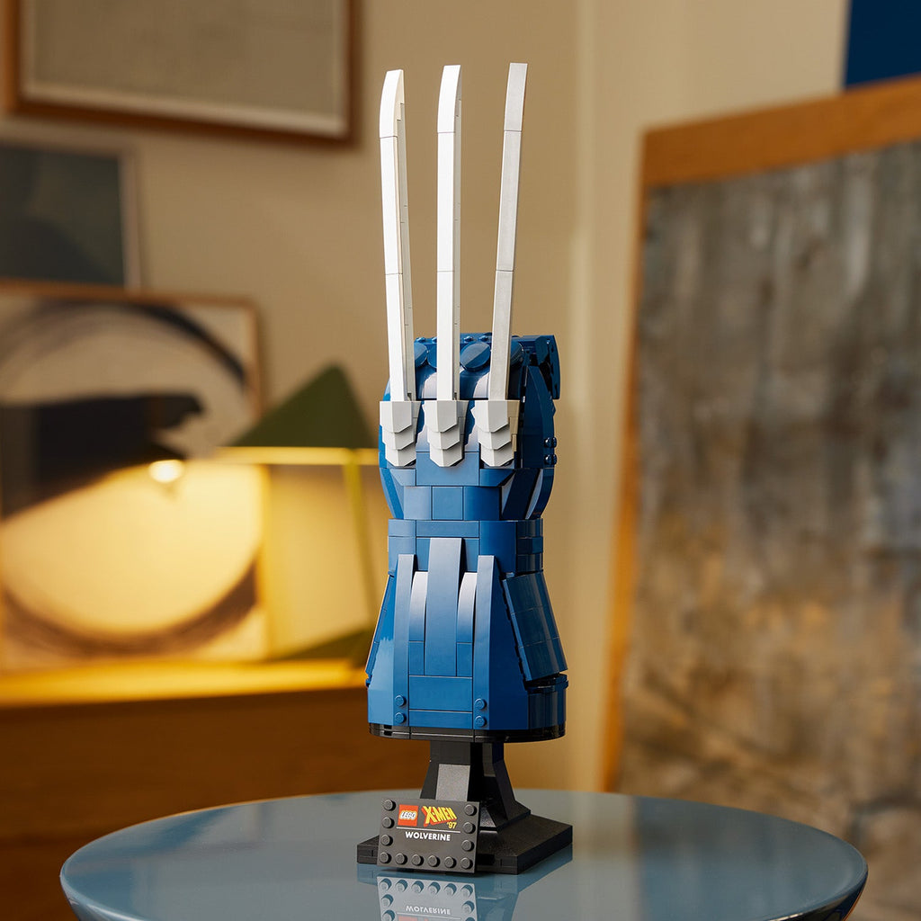 LEGO? Marvel Wolverine's Adamantium Claws