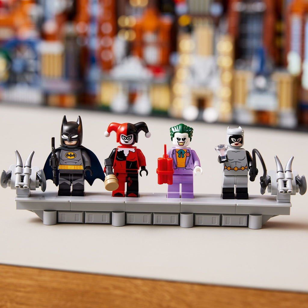 LEGO? DC Batman: The Animated Series Gotham City?