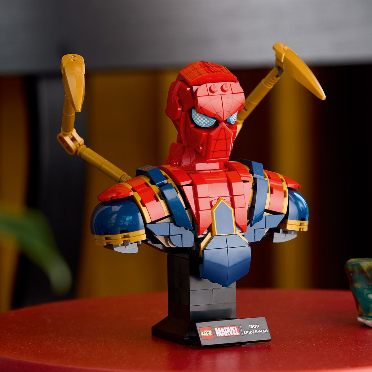 LEGO? ? Marvel Iron Spider-Man Bust