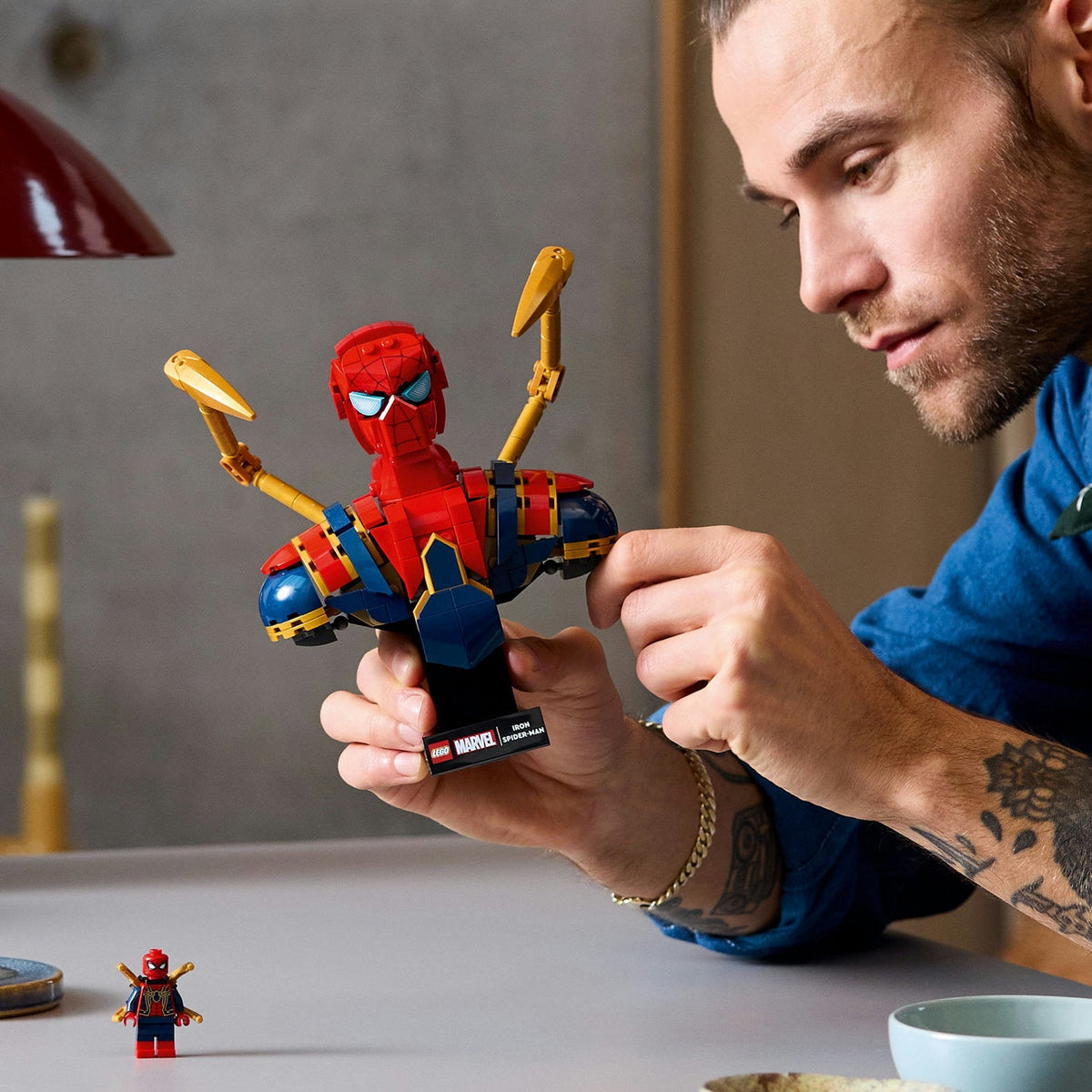 LEGO? ? Marvel Iron Spider-Man Bust