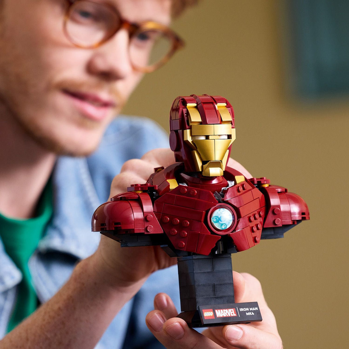 LEGO? ? Marvel Iron Man MK4 Bust