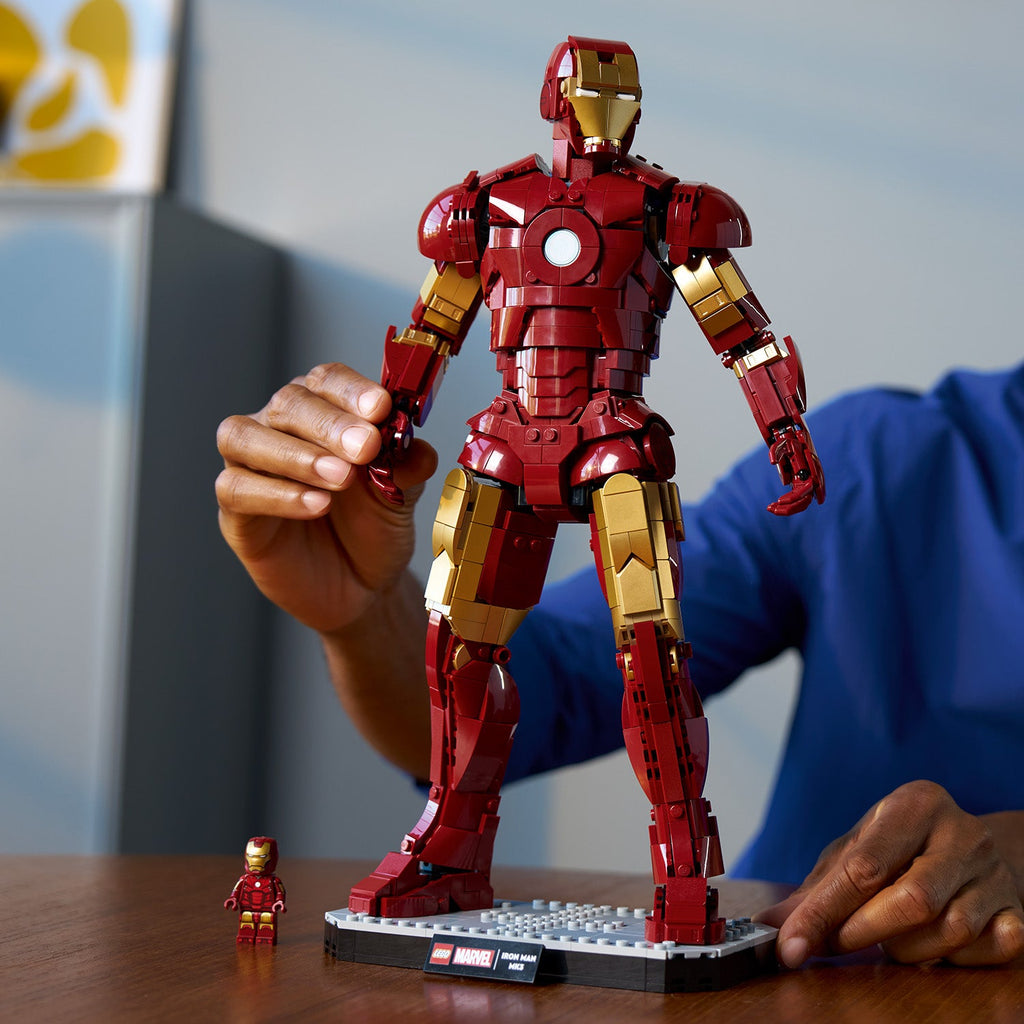 LEGO? | Marvel Iron Man Mark 3 Collectors' Edition