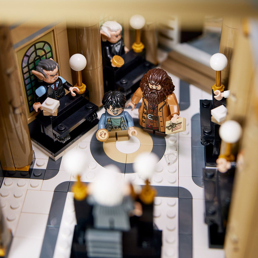LEGO? Harry Potter? Gringotts? Wizarding Bank - Collectors Edition