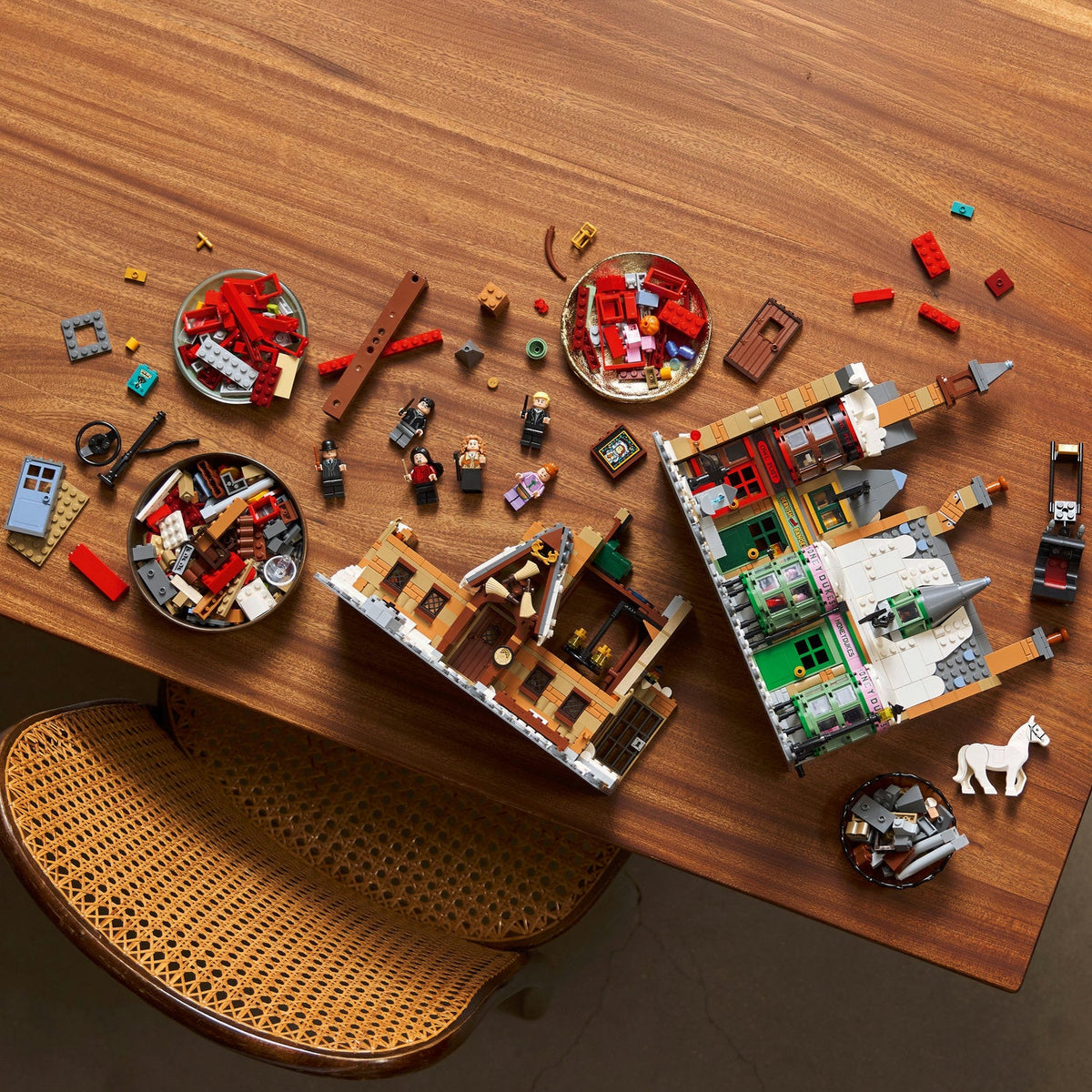 LEGO? Harry Potter? Hogsmeade? Village ¨C Collectors' Edition