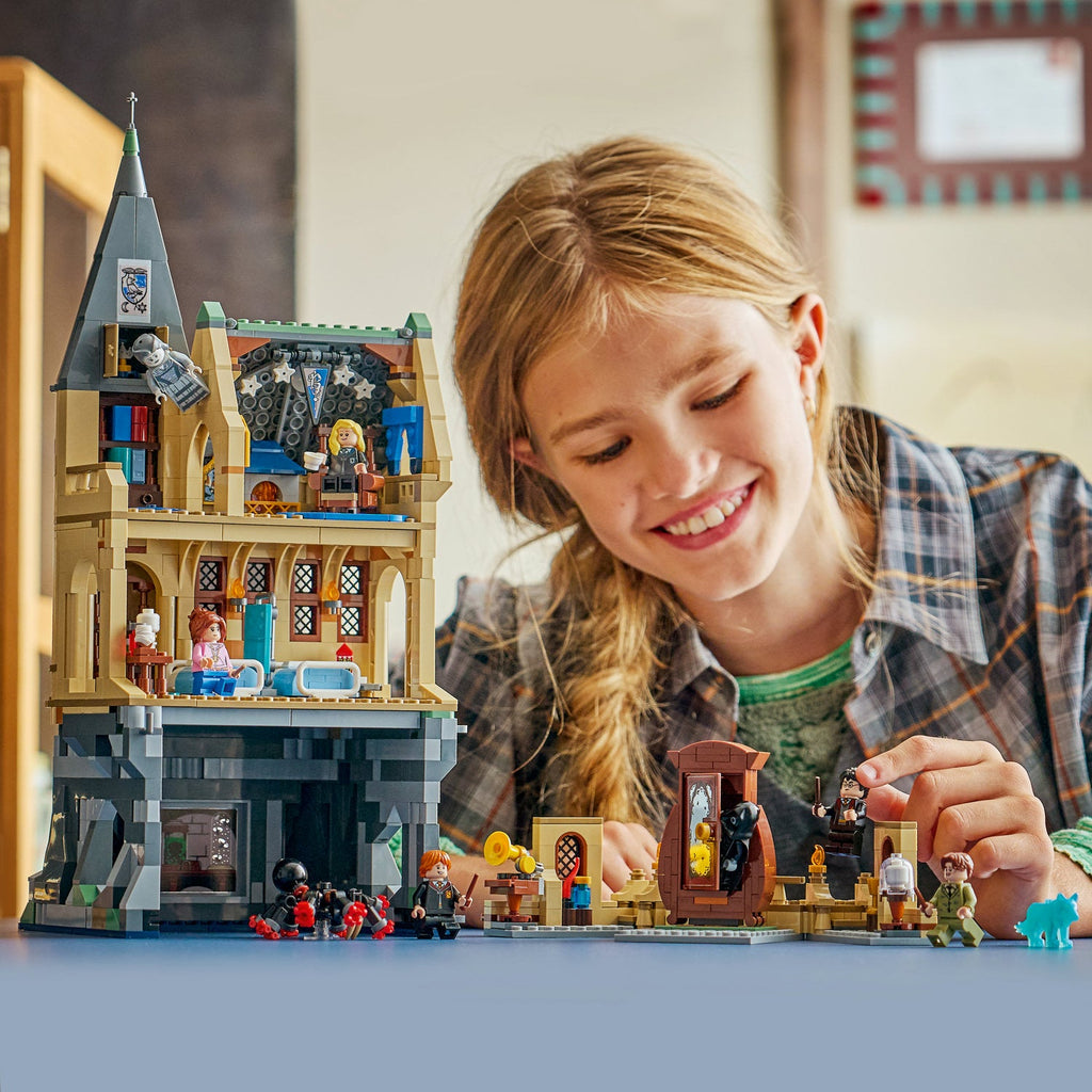 LEGO? Harry Potter? Hogwarts? Castle: Hospital Wing