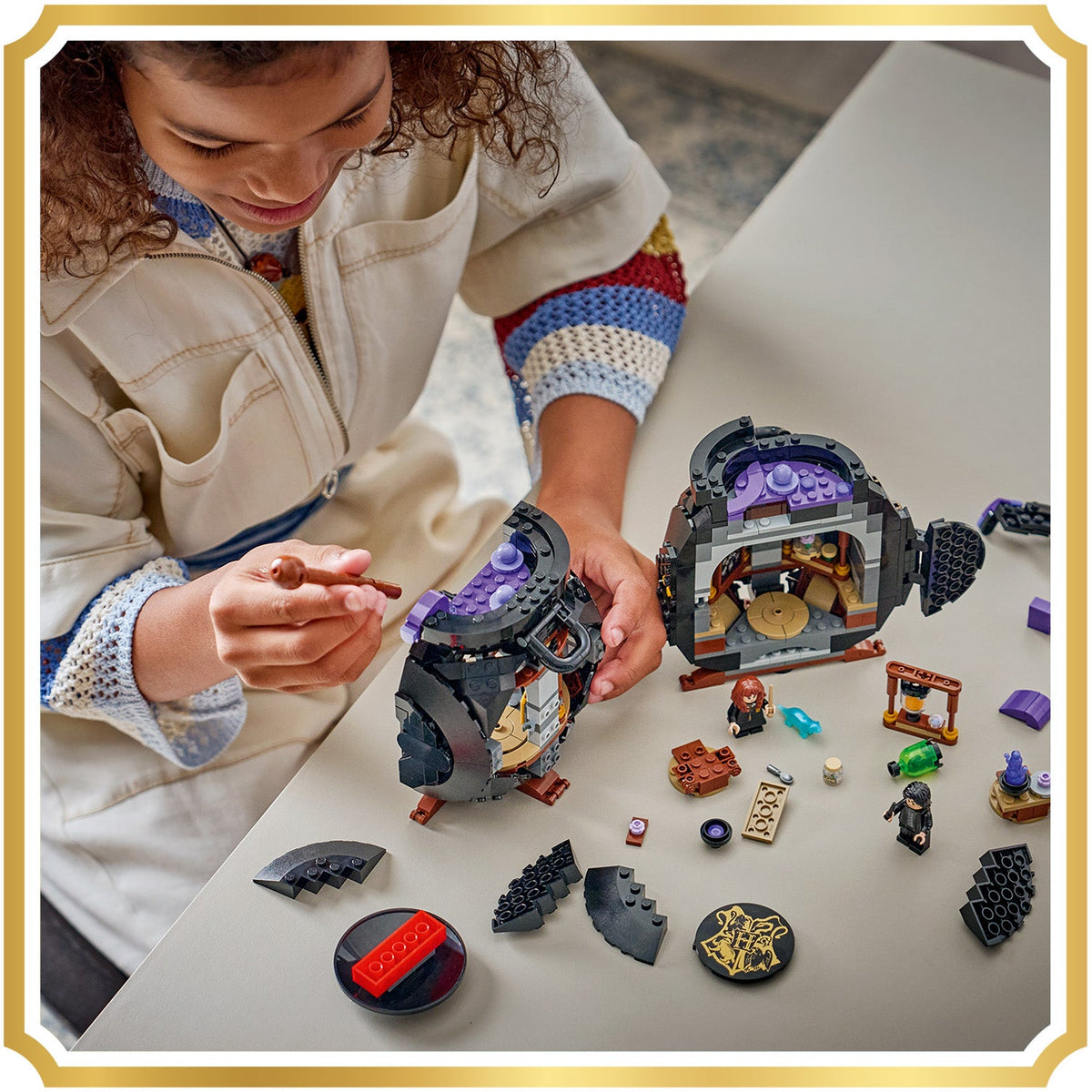 LEGO? Harry Potter? Cauldron: Secret Potions Classroom