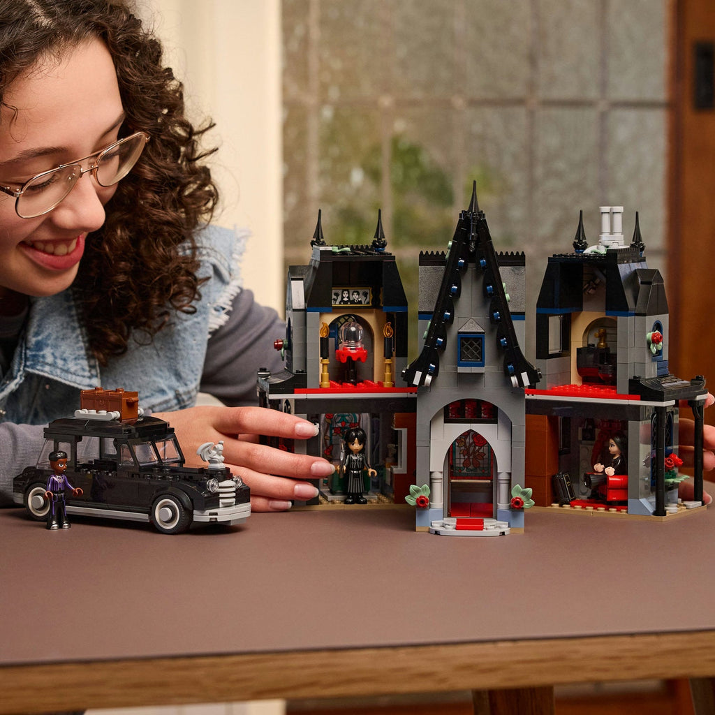 LEGO? Wednesday Morticia's Cottage