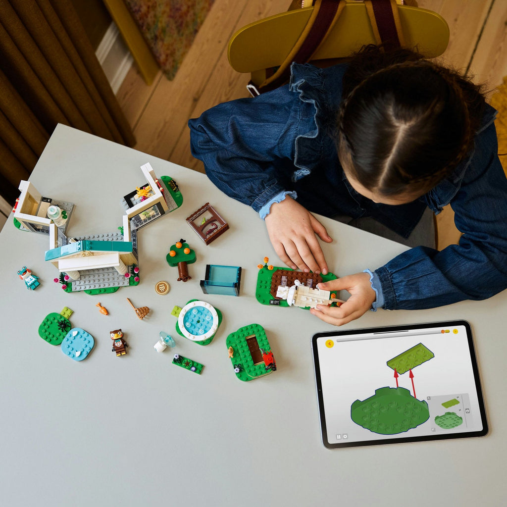 LEGO? Animal Crossing? Blathers's Museum Collection