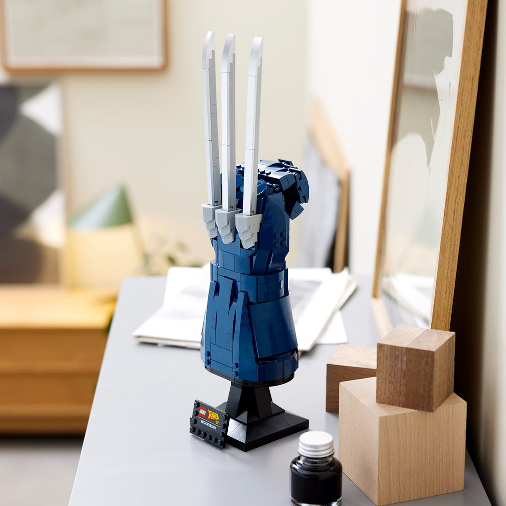 LEGO? Marvel Wolverine's Adamantium Claws