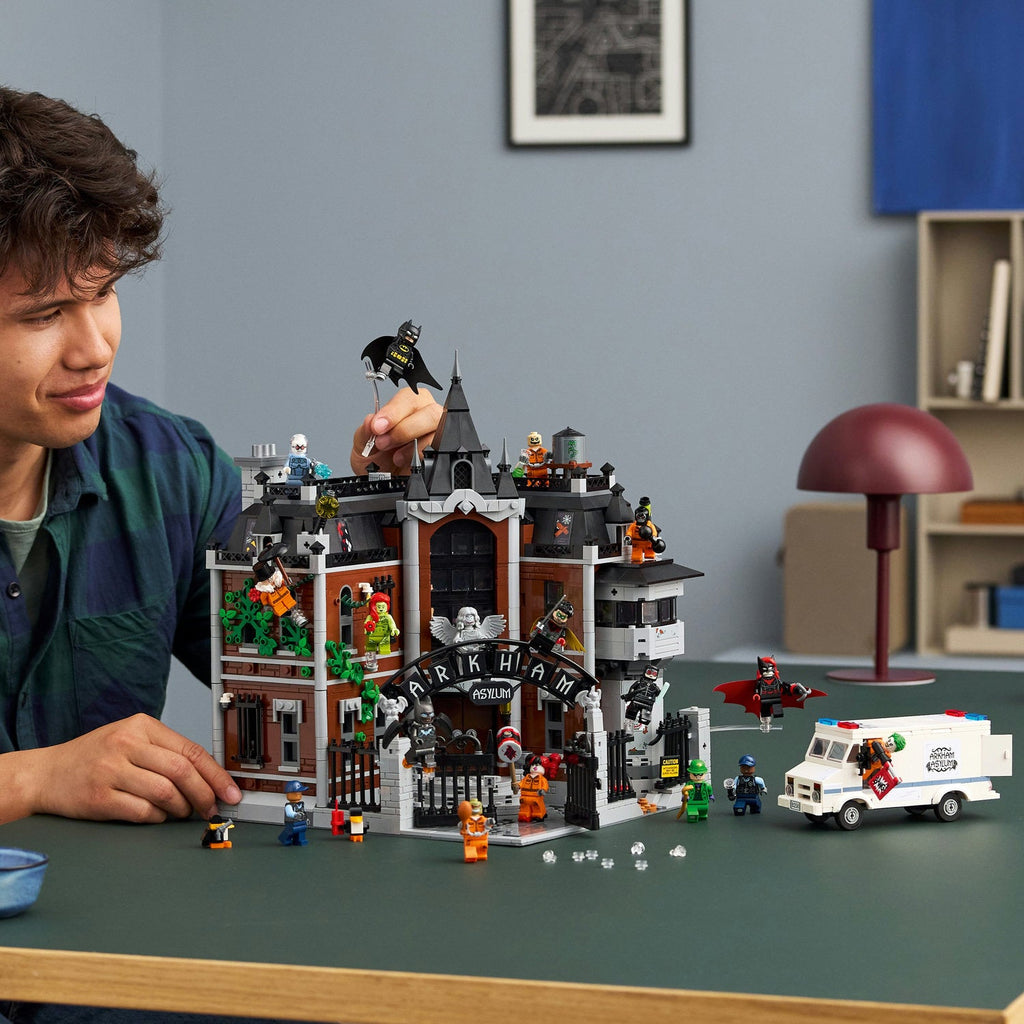 LEGO? DC Batman? Arkham Asylum?