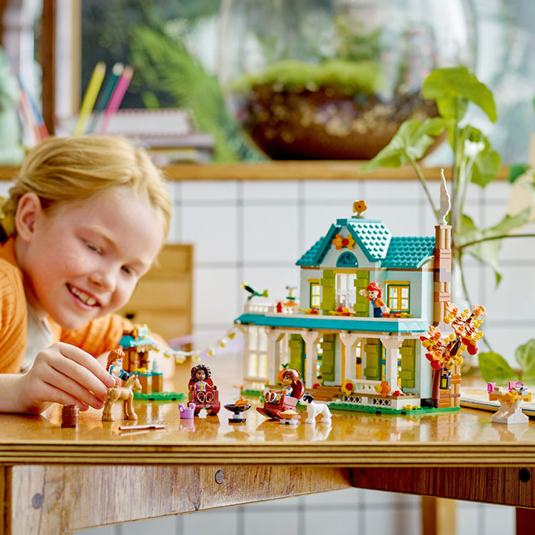 LEGO? Friends? Autumn's House