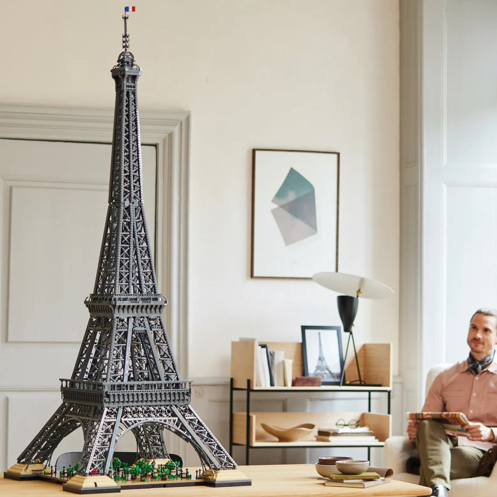 LEGO? Eiffel Tower
