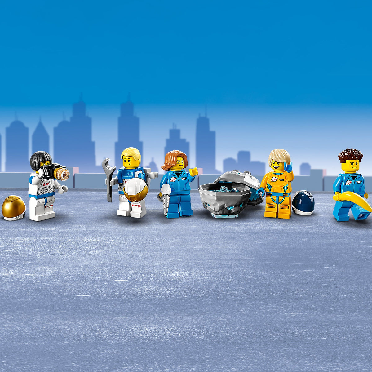 LEGO? City Lunar Space Station