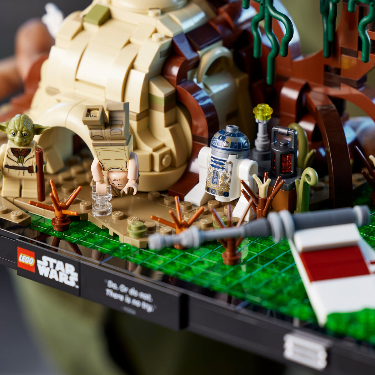 LEGO? Star Wars? Dagobah? Jedi? Training Diorama