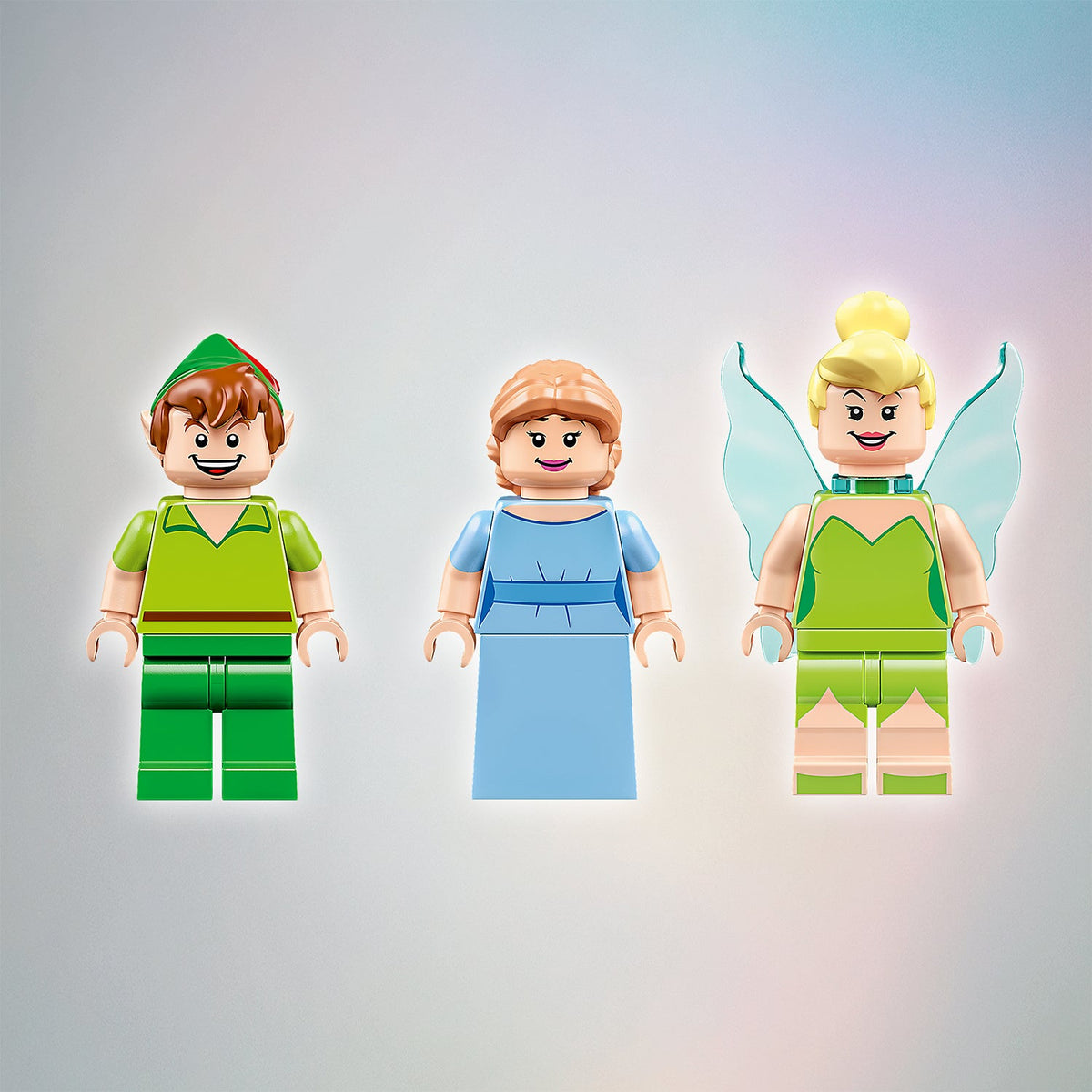LEGO? | Disney Peter Pan & Wendy's Flight over London