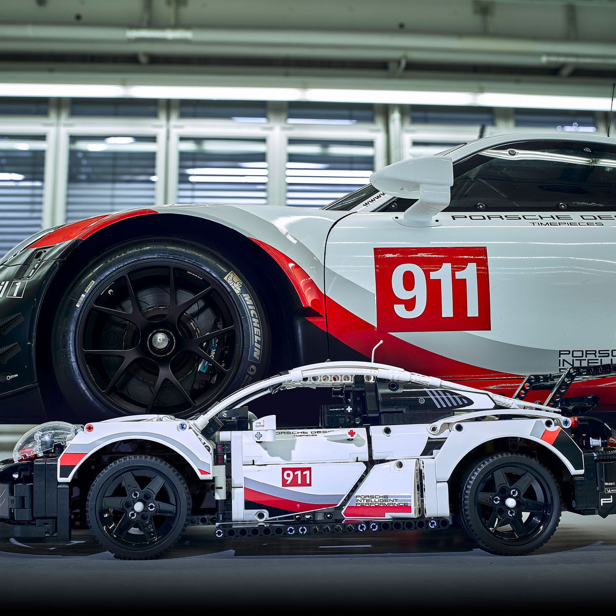 LEGO? Technic Porsche 911 RSR
