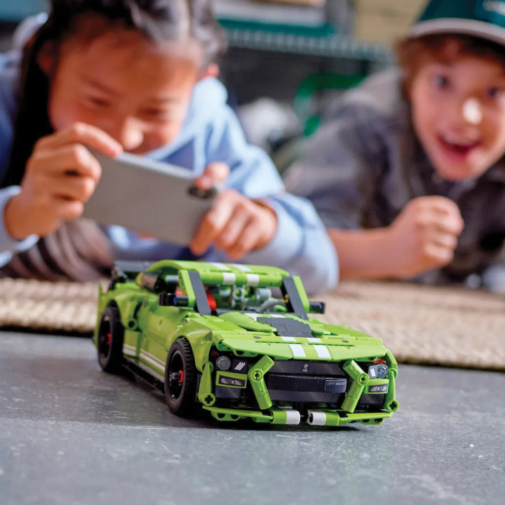 LEGO? Technic Ford Mustang Shelby? GT500?