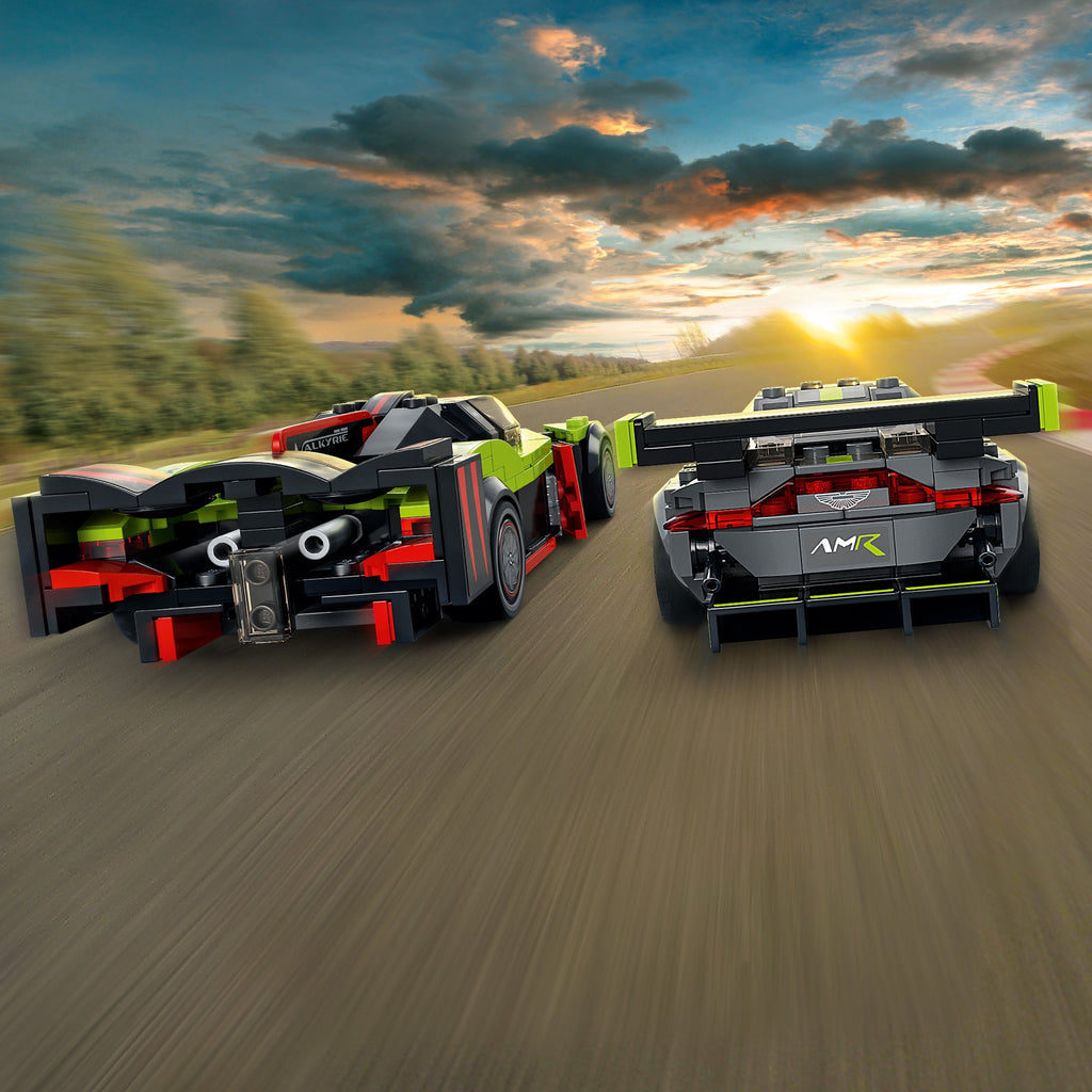 LEGO? Speed Champions Aston Martin Valkyrie AMR Pro and Aston Martin Vantage GT3